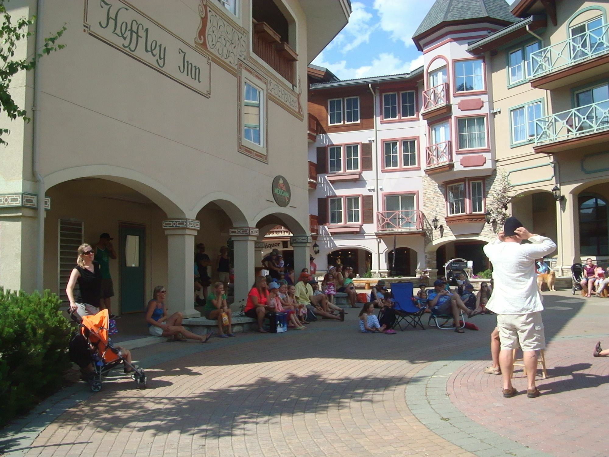 Heffley Boutique Inn Sun Peaks Exterior photo